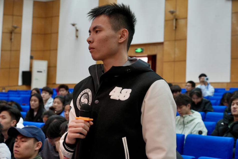 ecd954430f224a0e986daa222021e9a9