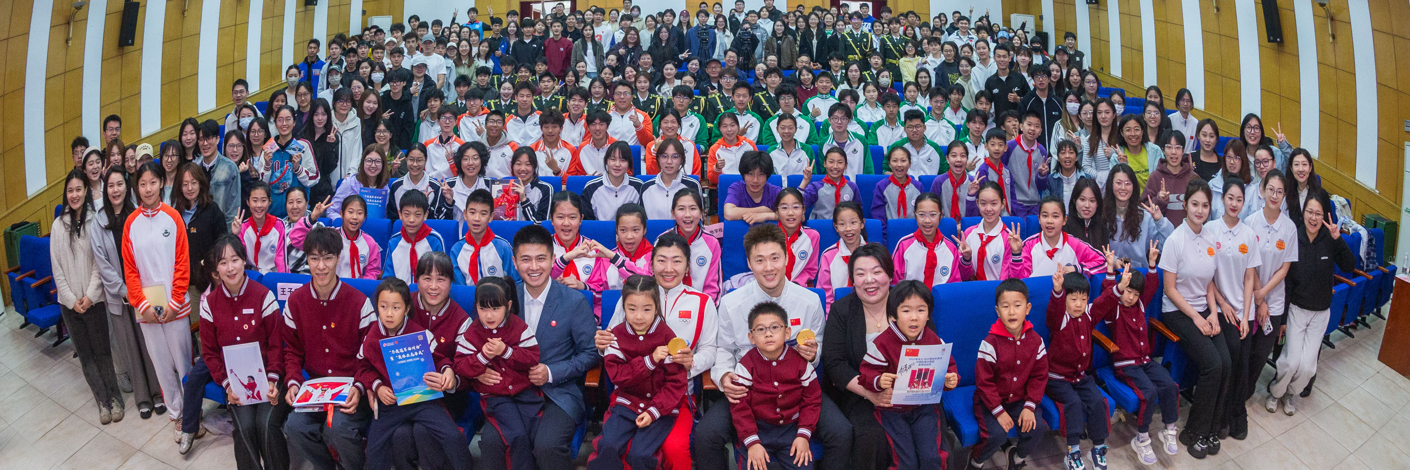 5d2aa7515d0649a9894c708181b828b1